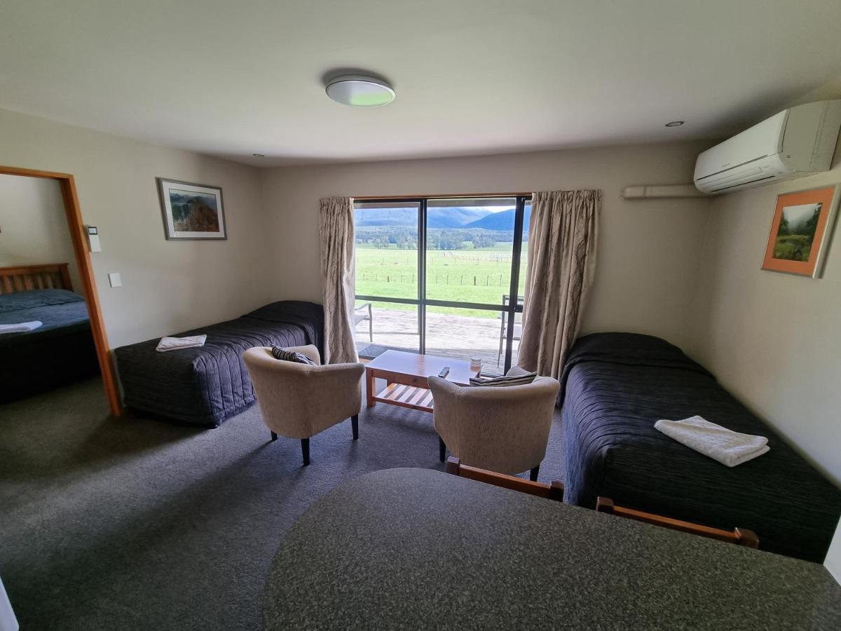 Lewis Pass Motels Springs Junction Exteriér fotografie